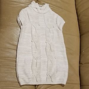 GIRLS TUNIC TOP size 8, WHITE